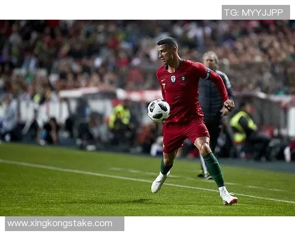 张佳玮谈文班进攻策略并展望健康状态下争夺最佳防守球员荣誉 张佳玮谈文班进攻策略并展望健康状态下争夺最佳防守球员荣誉