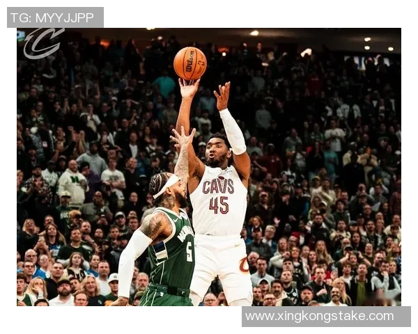 米切尔谈绝杀失利心态期待早日面对挑战而非未来压力 米切尔谈绝杀失利心态期待早日面对挑战而非未来压力