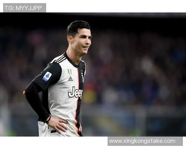 C罗昔日尤文队友工地打拼走红25岁因伤退役成励志典范