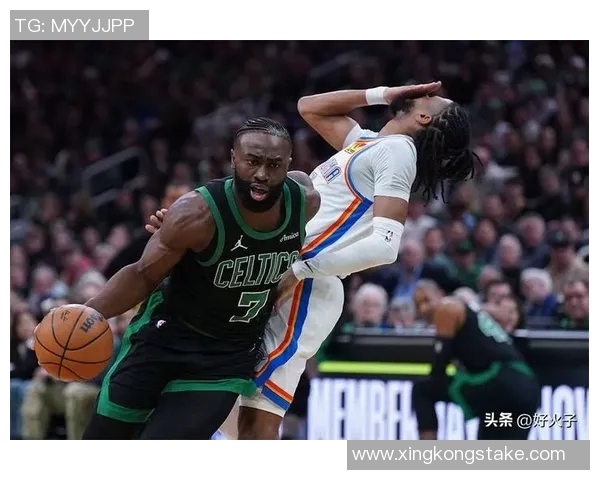 杰伦布朗回应球队三连败强调赛季初期需调整但不应找借口 杰伦布朗回应球队三连败强调赛季初期需调整但不应找借口